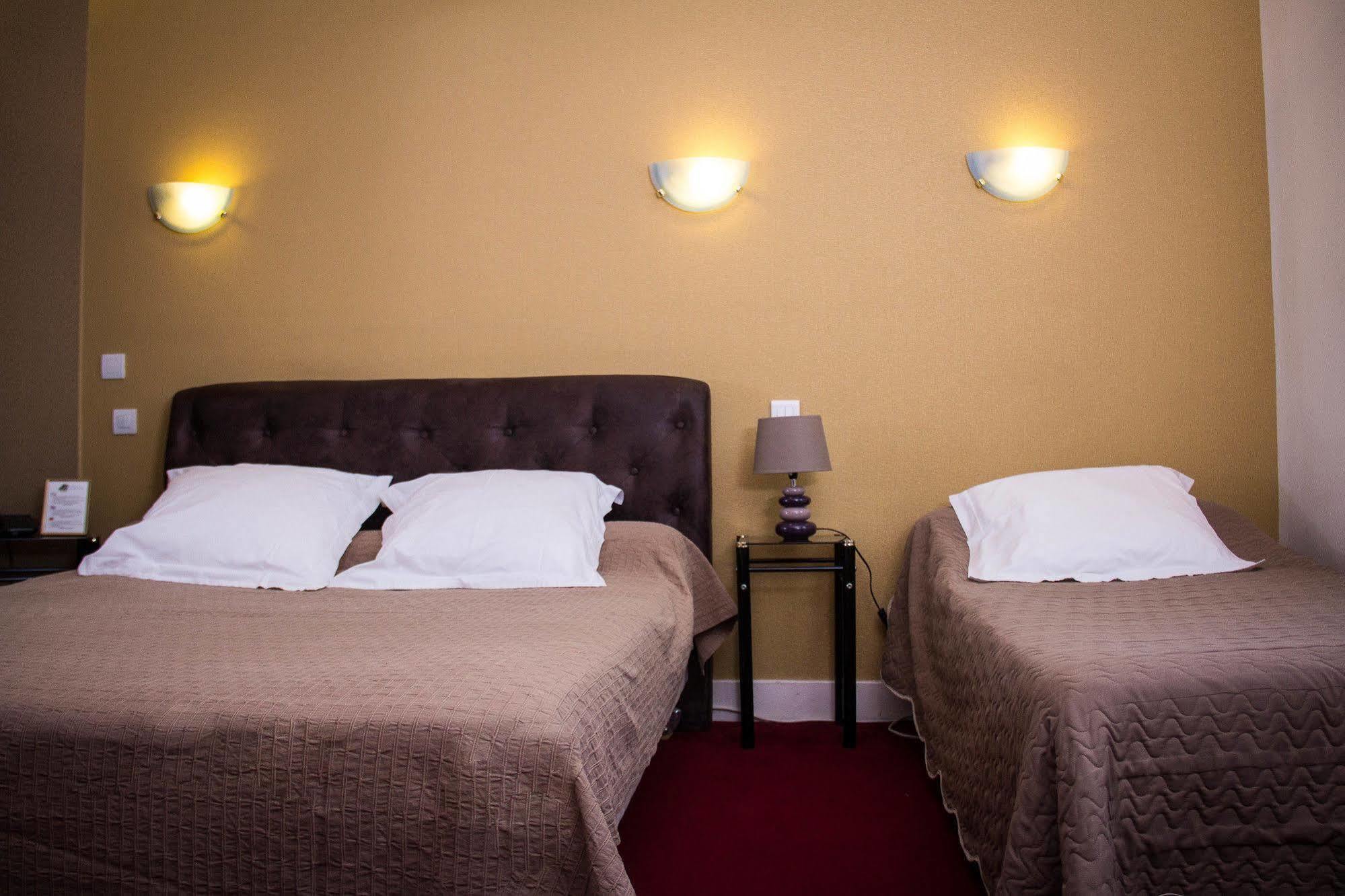 Hotel Memorial แซ็ง-ก็องแต็ง ภายนอก รูปภาพ